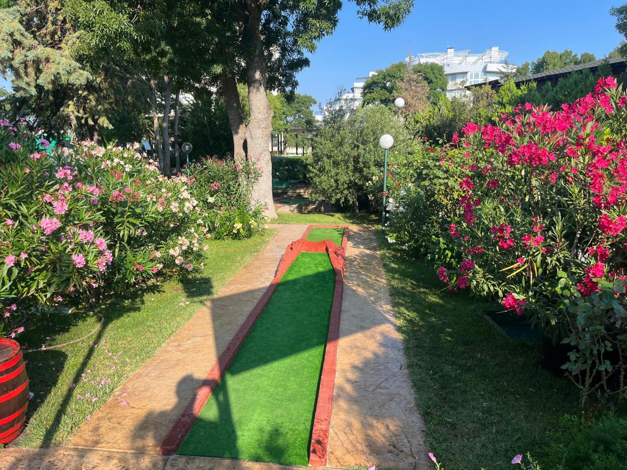 Oleander House And Tennis Club 써니비치 외부 사진