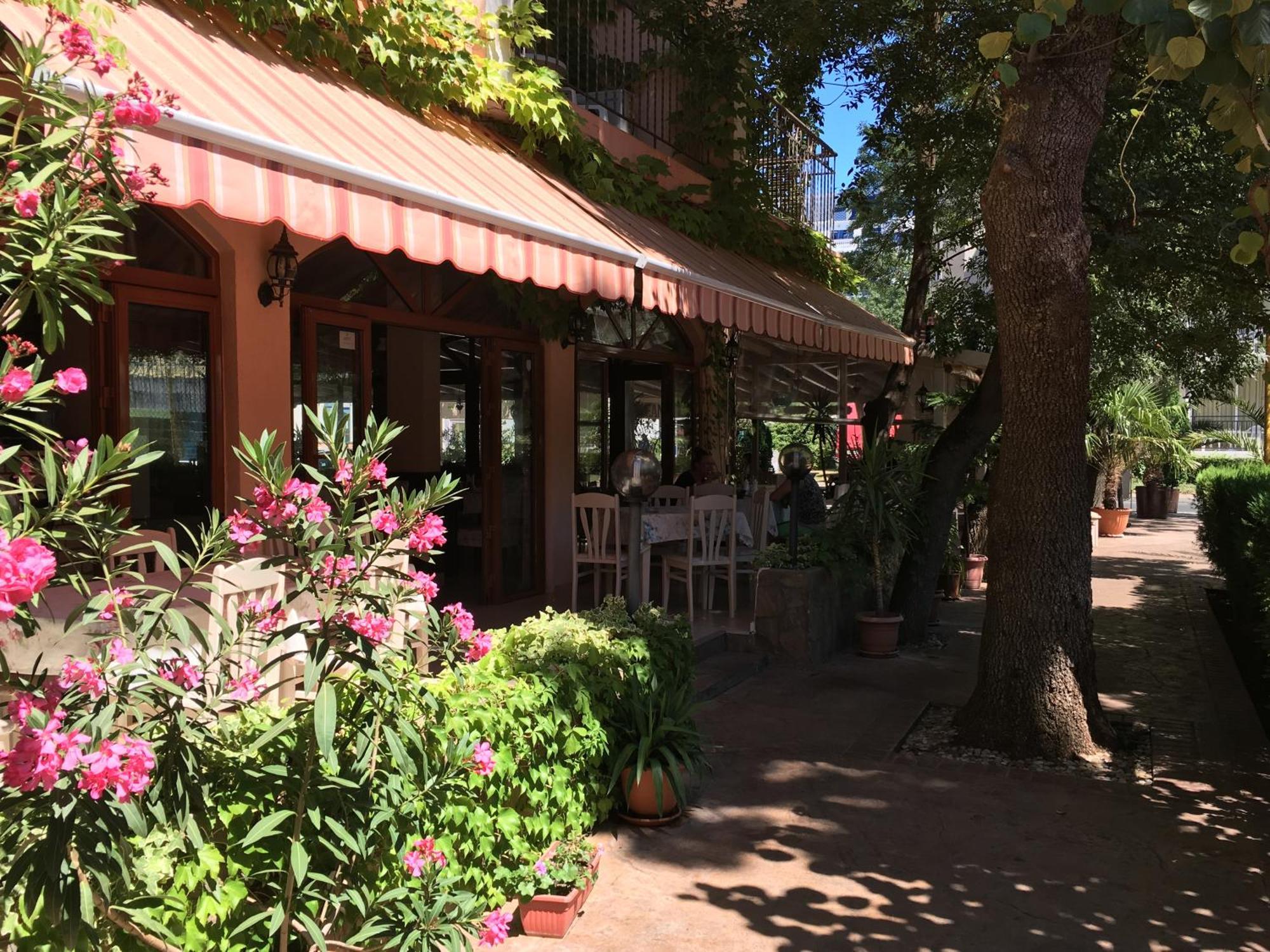 Oleander House And Tennis Club 써니비치 외부 사진