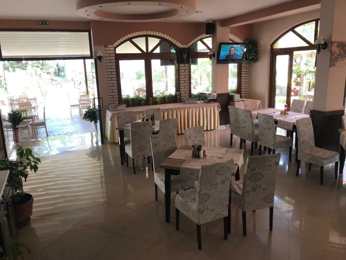 Oleander House And Tennis Club 써니비치 외부 사진