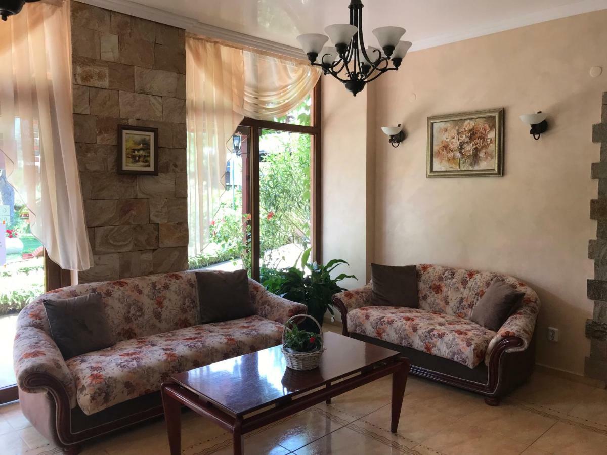 Oleander House And Tennis Club 써니비치 외부 사진