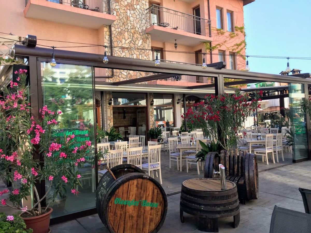 Oleander House And Tennis Club 써니비치 외부 사진