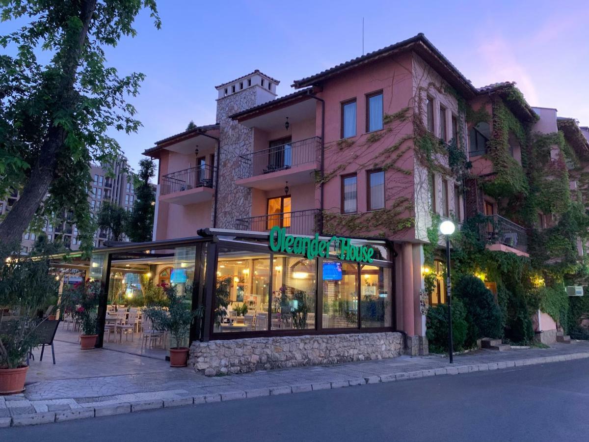 Oleander House And Tennis Club 써니비치 외부 사진